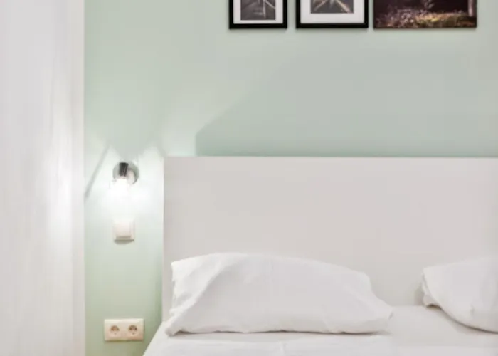522 Mbits Wifi Air Con Free Parking Appartement *